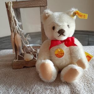 STEIFF White Original Bear
